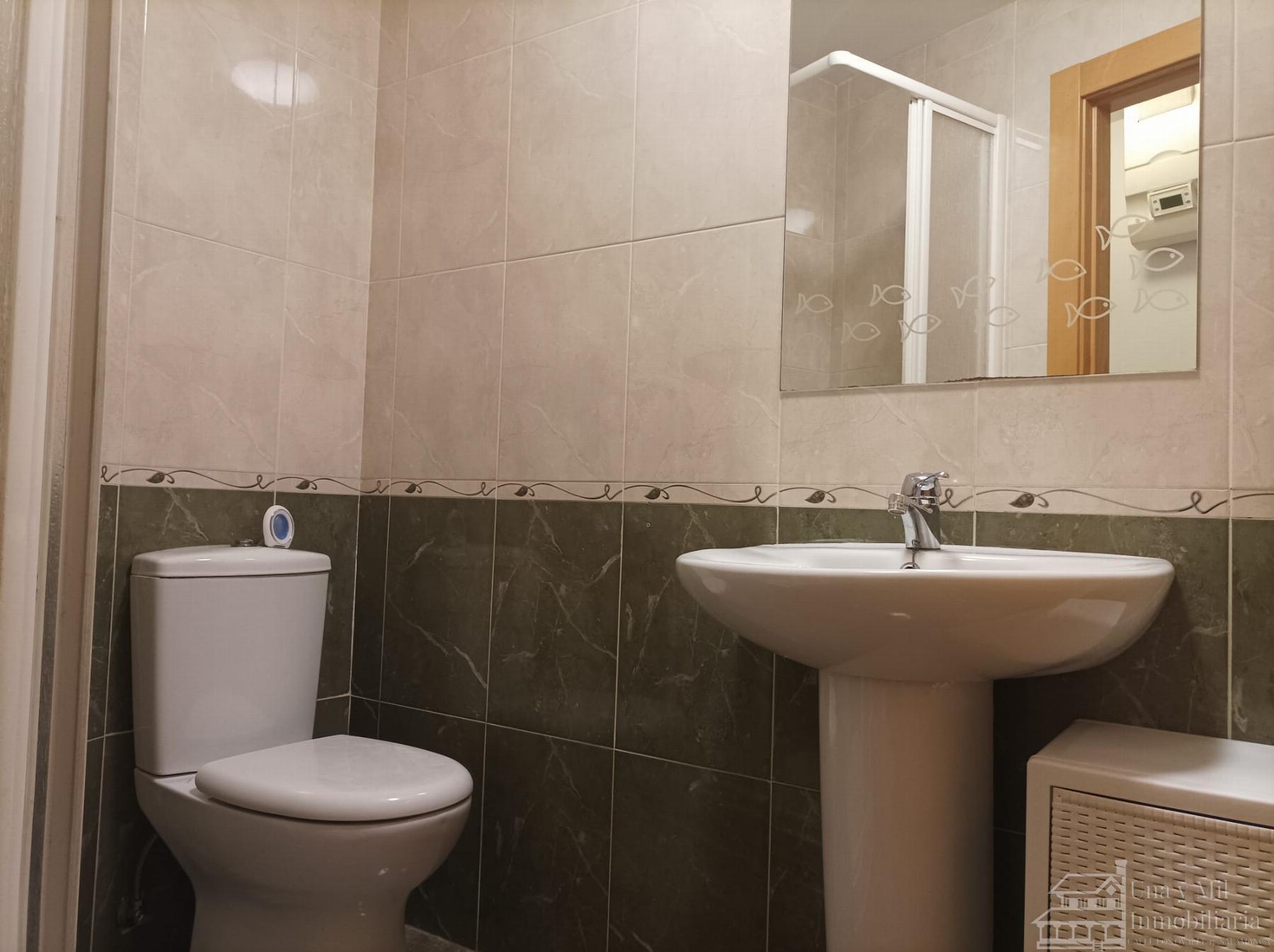 Venta de piso en Villares de la Reina