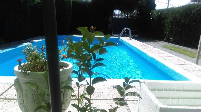 Venta de chalet en Castellanos de Villiquera