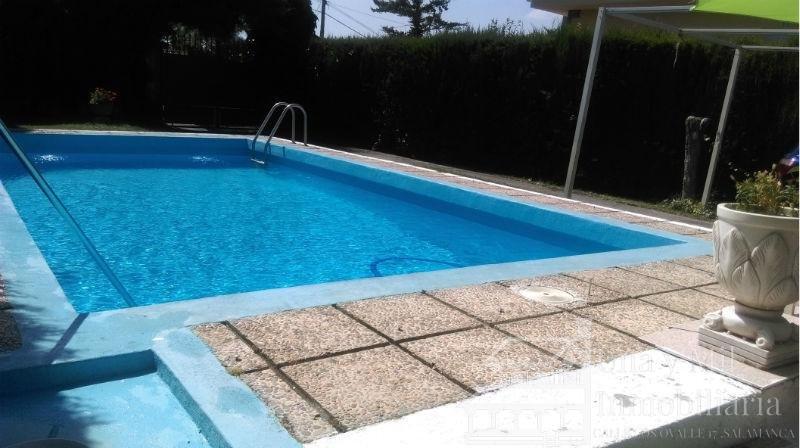 Venta de chalet en Castellanos de Villiquera