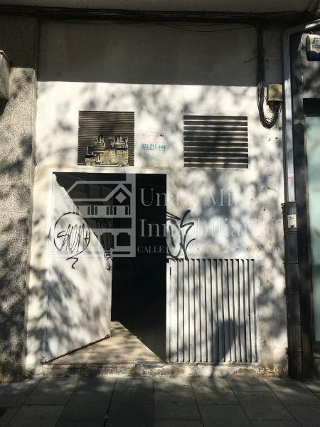 Venta de local comercial en Salamanca