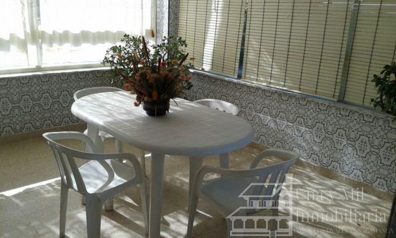 Venta de chalet en Castellanos de Villiquera