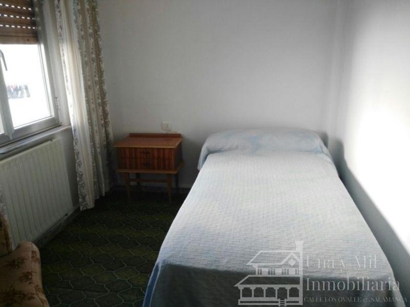 For sale of flat in Salamanca