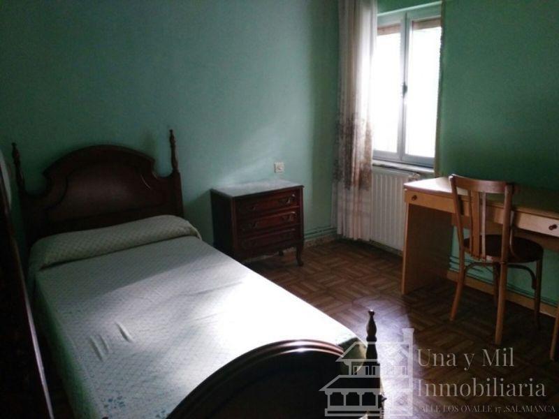 For sale of flat in Salamanca