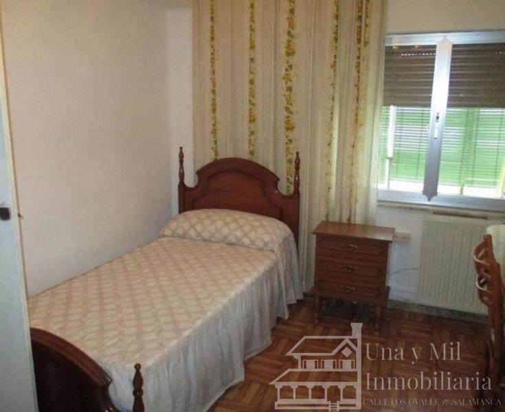 For sale of flat in Salamanca