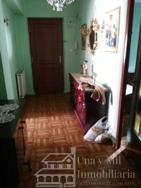 For sale of flat in Salamanca
