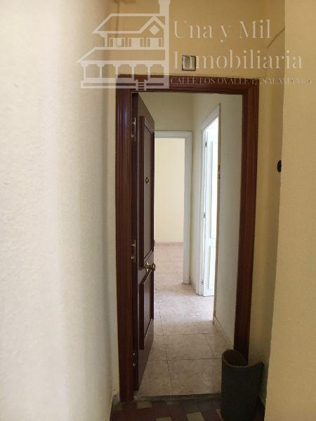 For rent of office in Salamanca