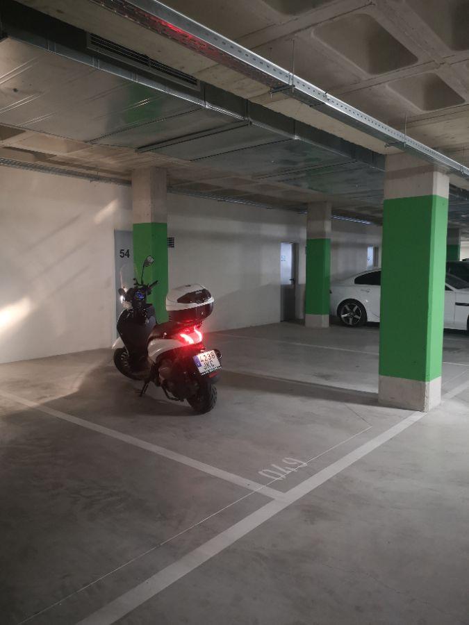 Uthyrning av garage i Madrid