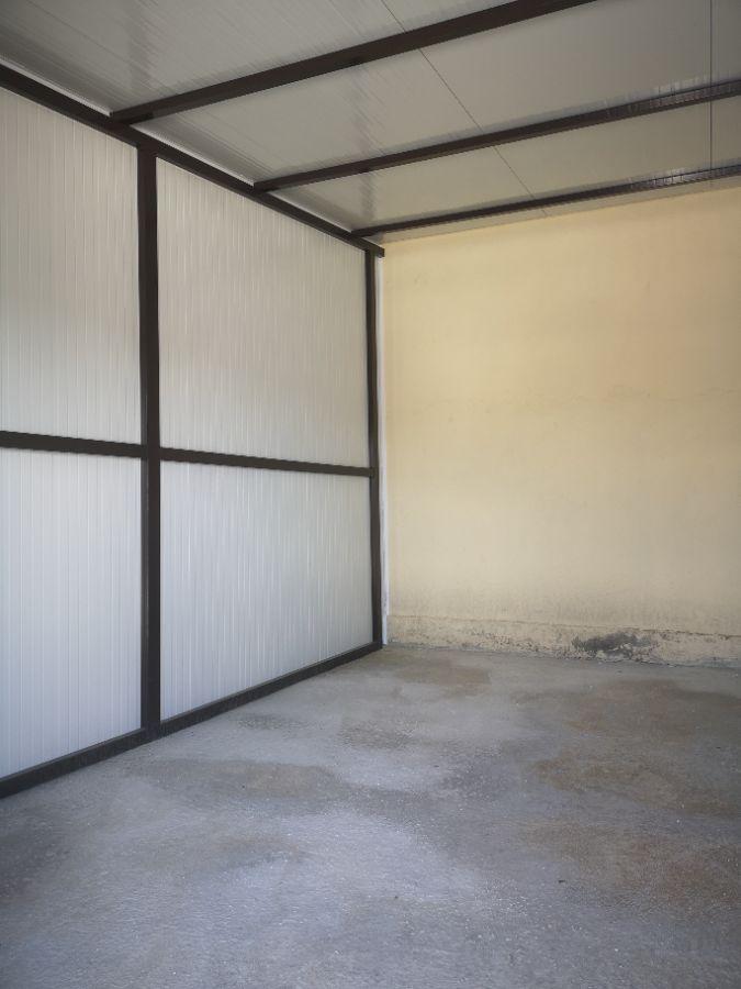 For rent of storage room in Madrid