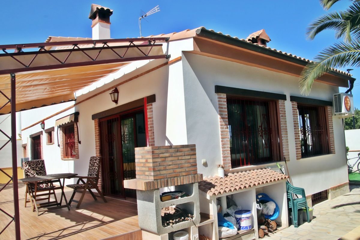 For sale of chalet in Alfaz del Pi