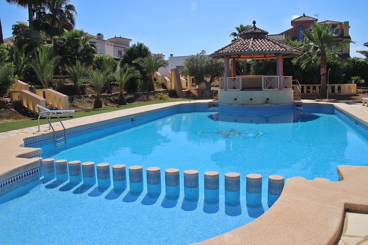 For sale of chalet in Alfaz del Pi