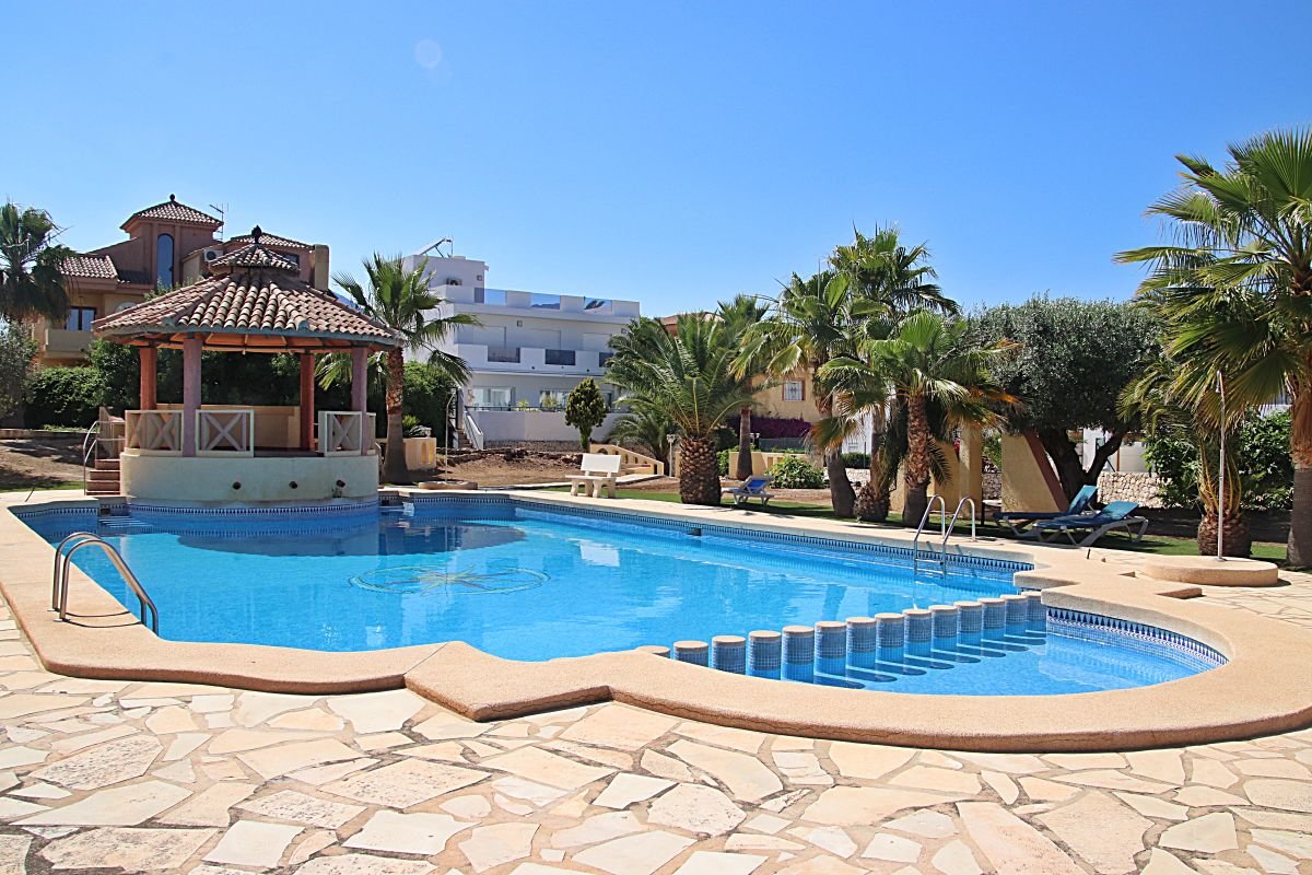 For sale of chalet in Alfaz del Pi