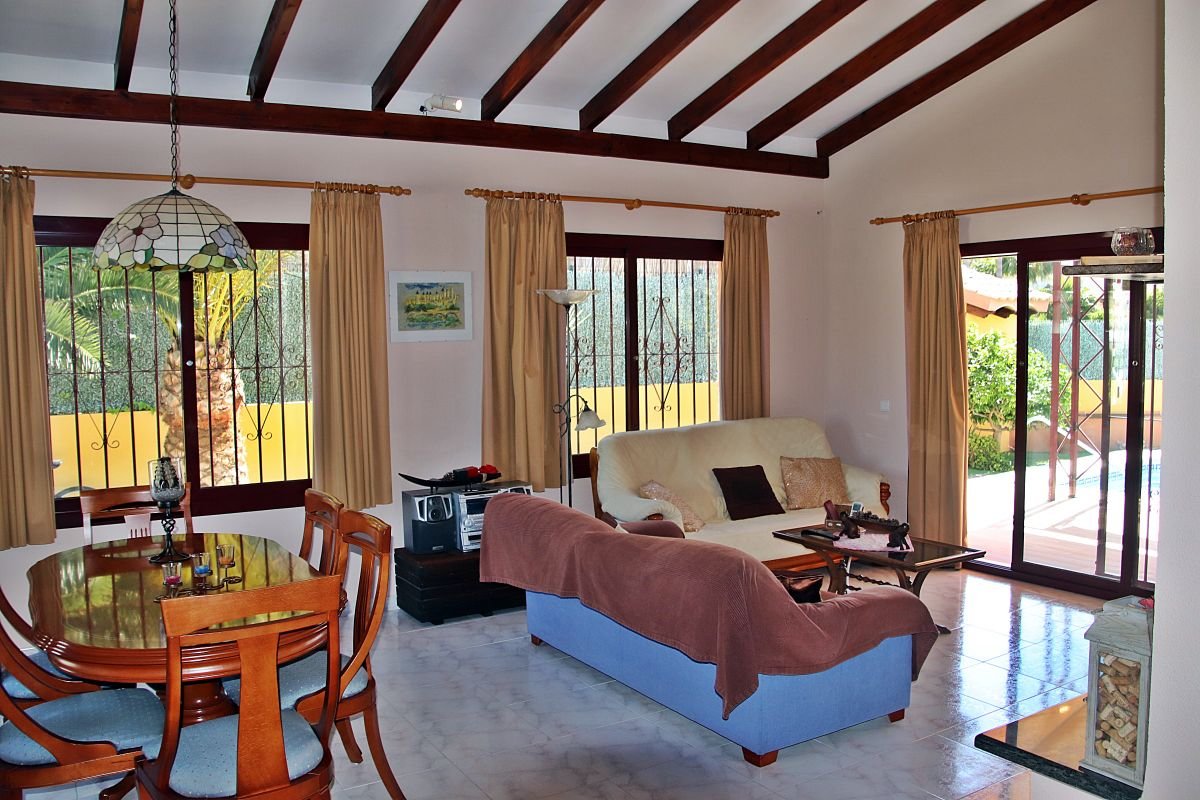 For sale of chalet in Alfaz del Pi