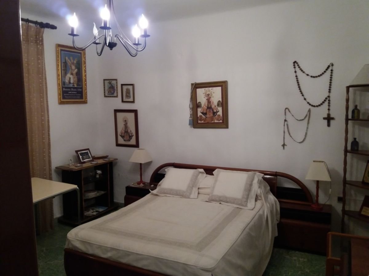 For sale of rural property in Martos