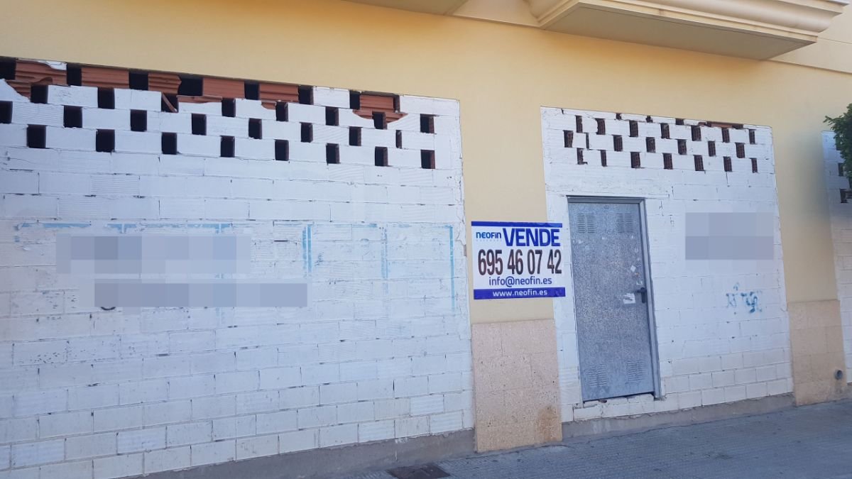 Venta de local comercial en La Nucia