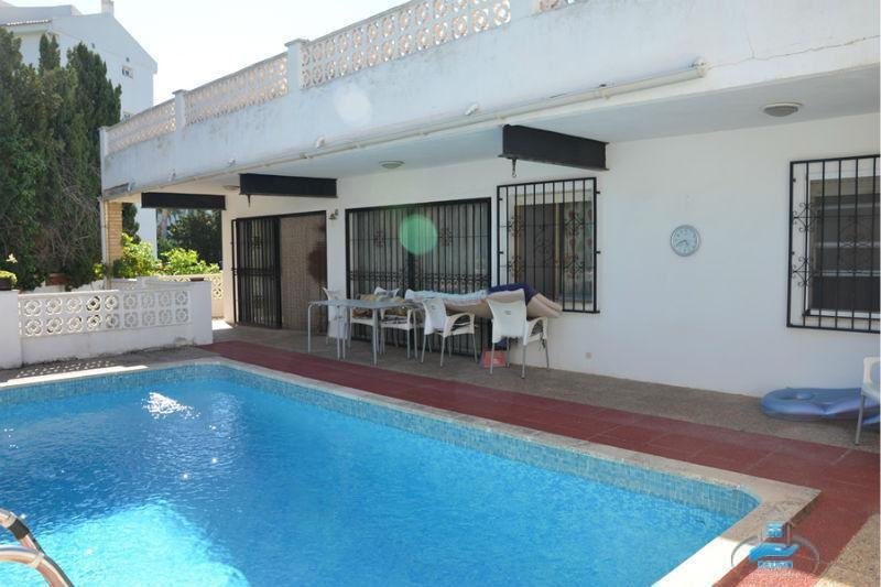 For sale of chalet in Alfaz del Pi