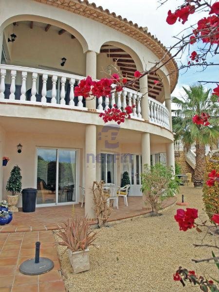 For sale of villa in La Nucia