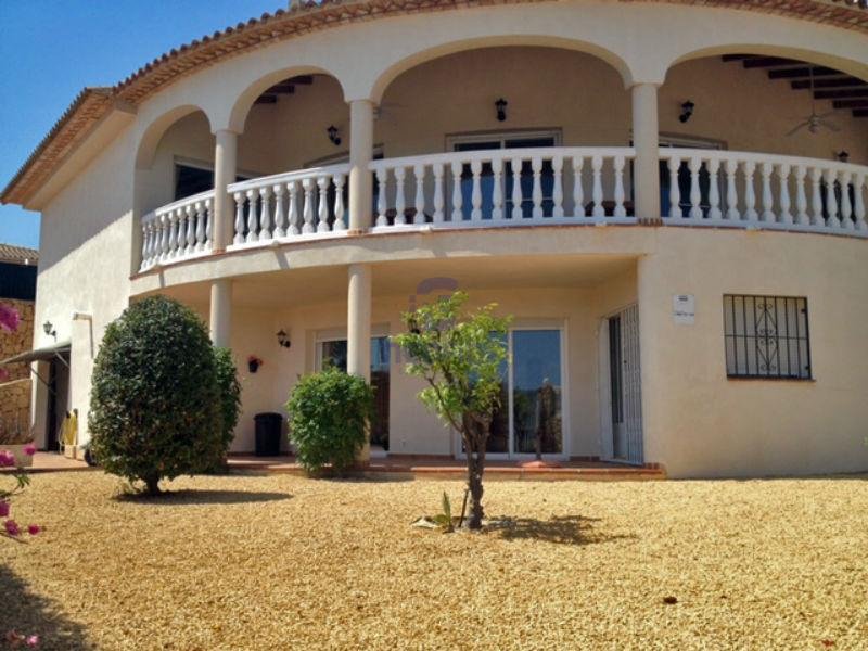 Venta de villa en La Nucia