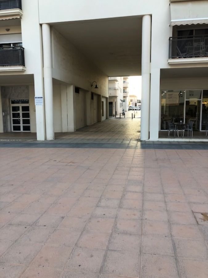 For sale of commercial in Altea