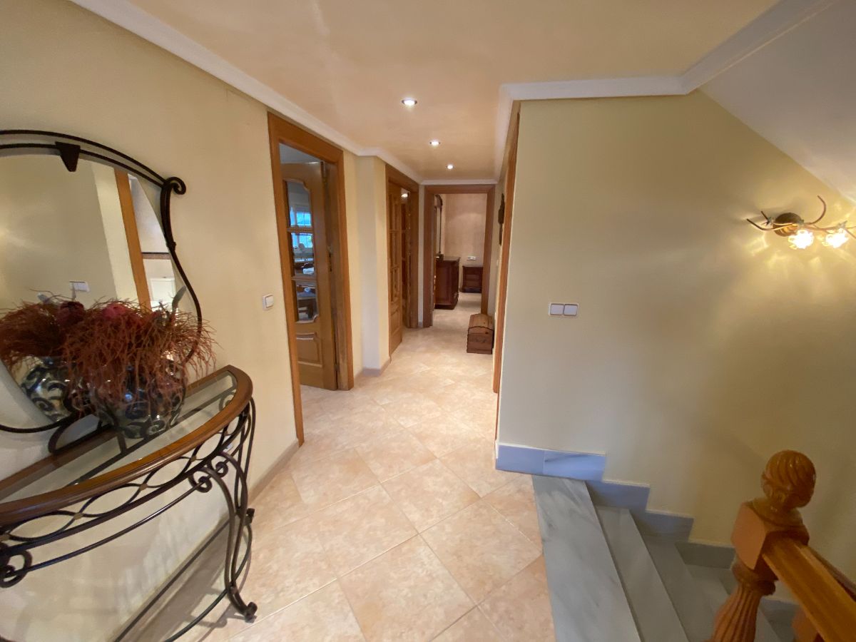 For sale of chalet in Alfaz del Pi