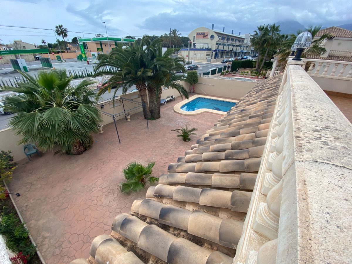 For sale of chalet in Alfaz del Pi