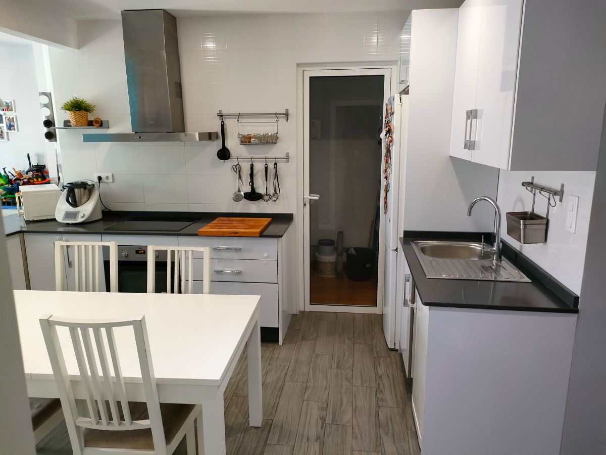 For sale of flat in Villajoyosa