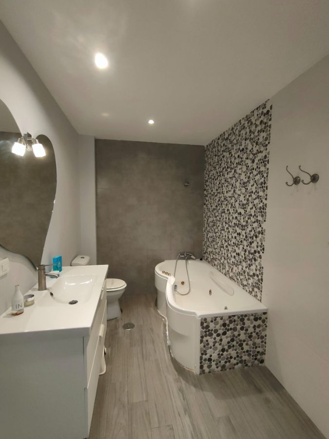 For sale of flat in Villajoyosa
