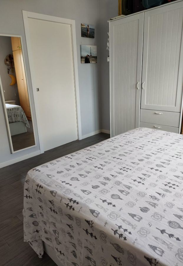 For sale of flat in Villajoyosa