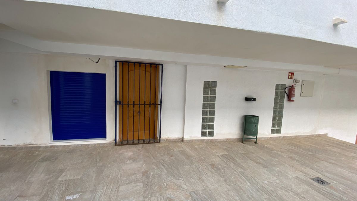 For sale of ground floor in La Nucia