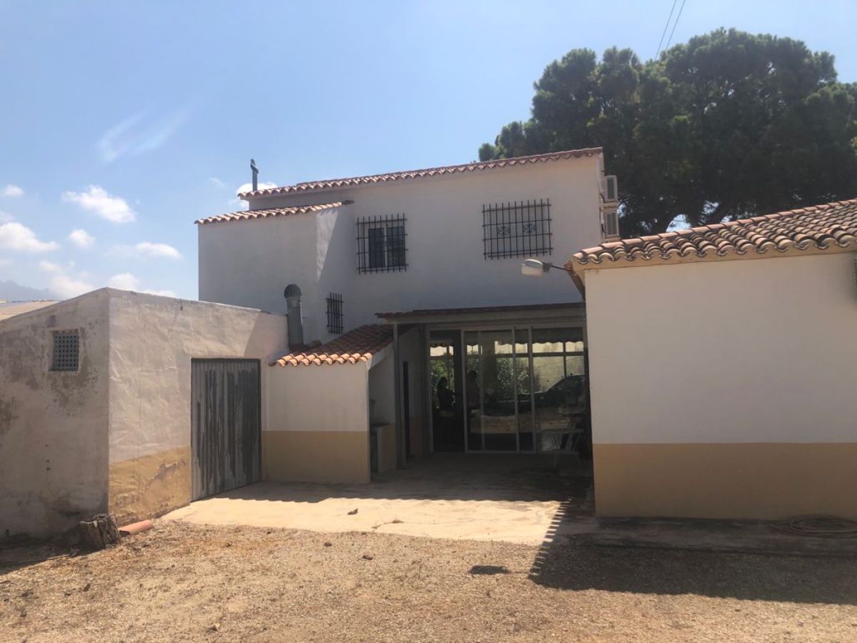 Venta de finca rústica en Callosa d En Sarrià