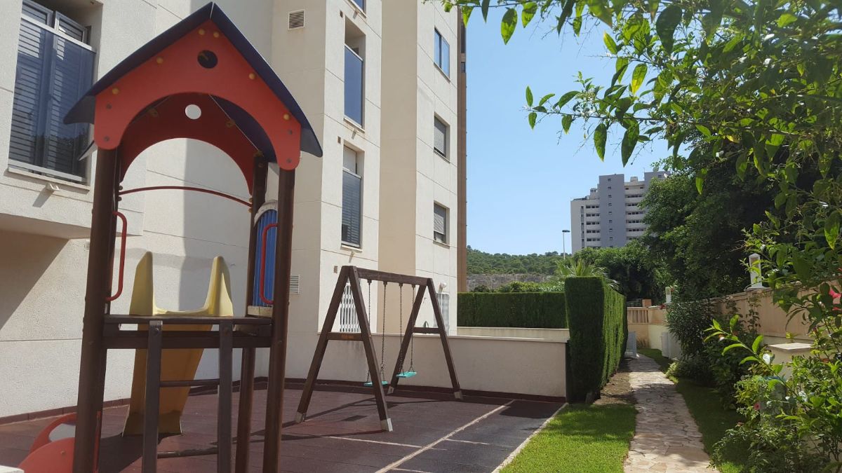 For sale of flat in Villajoyosa
