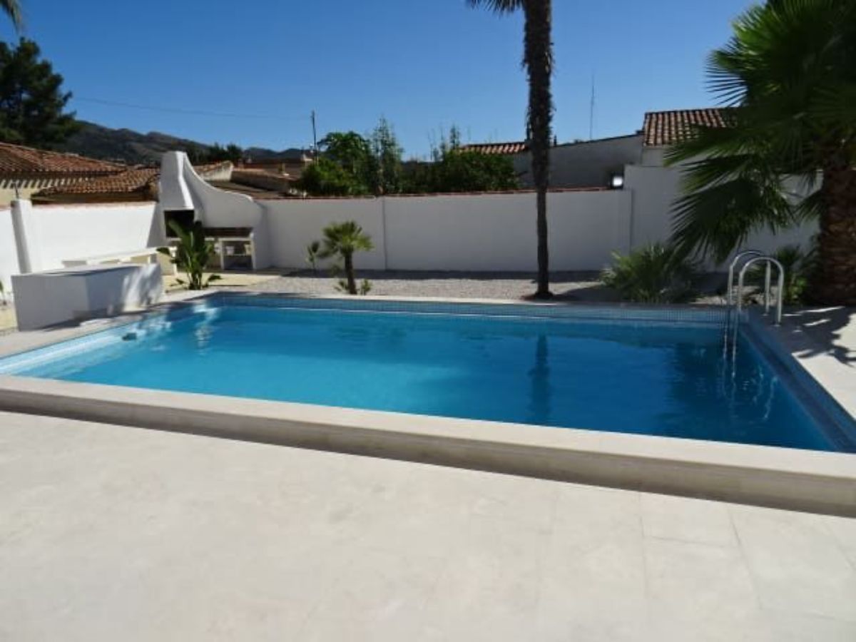For sale of chalet in Alfaz del Pi