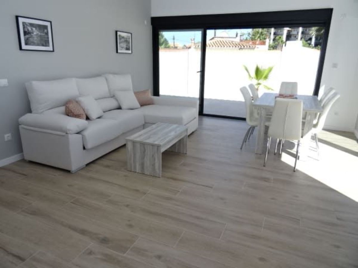 For sale of chalet in Alfaz del Pi
