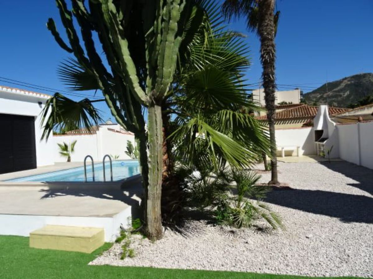 For sale of chalet in Alfaz del Pi