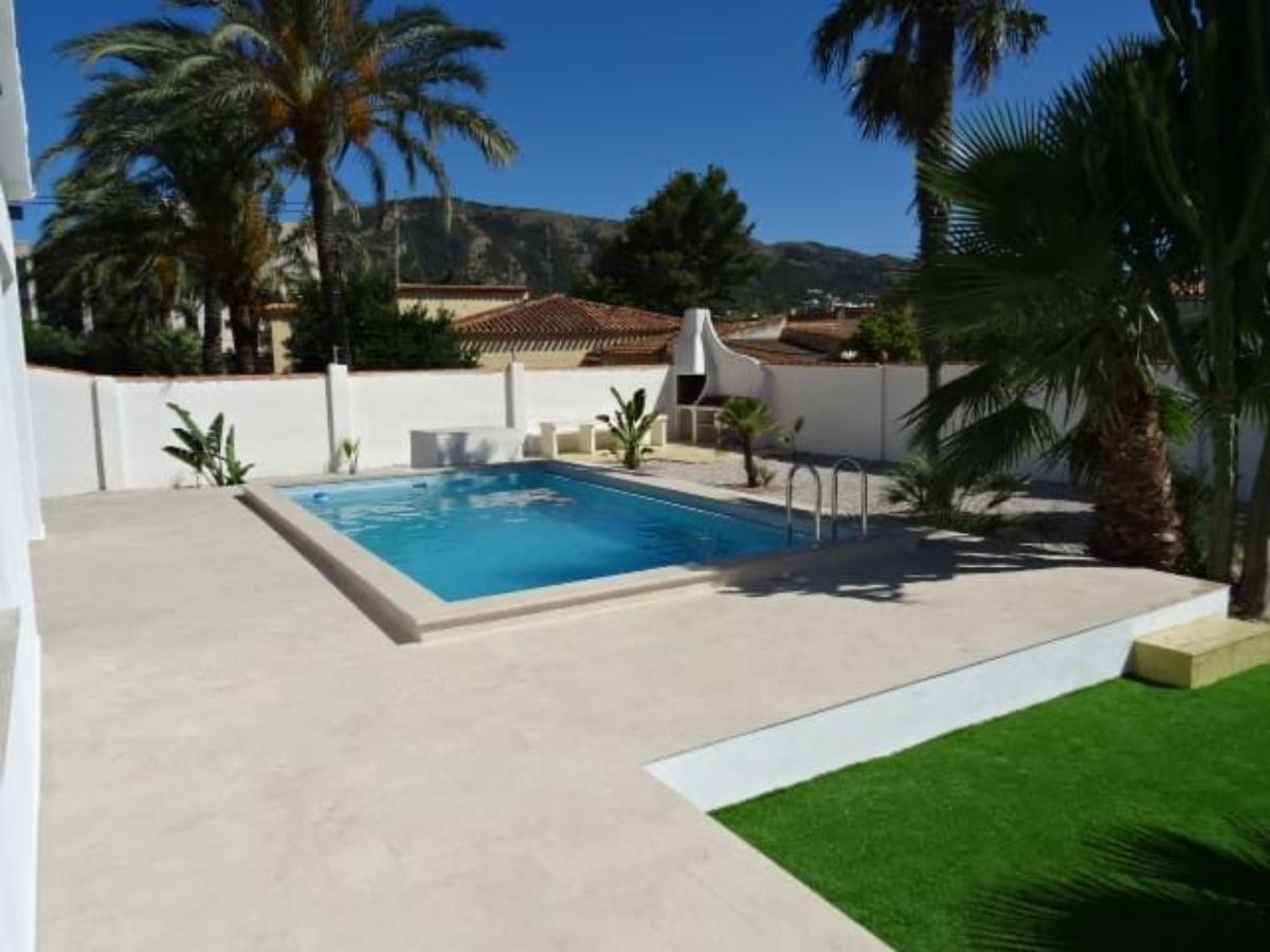 For sale of chalet in Alfaz del Pi