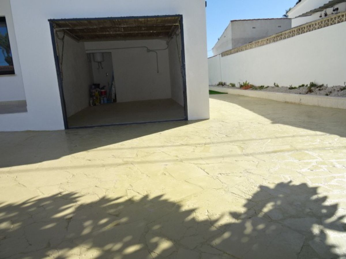 For sale of chalet in Alfaz del Pi