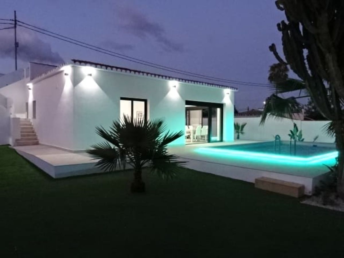 For sale of chalet in Alfaz del Pi