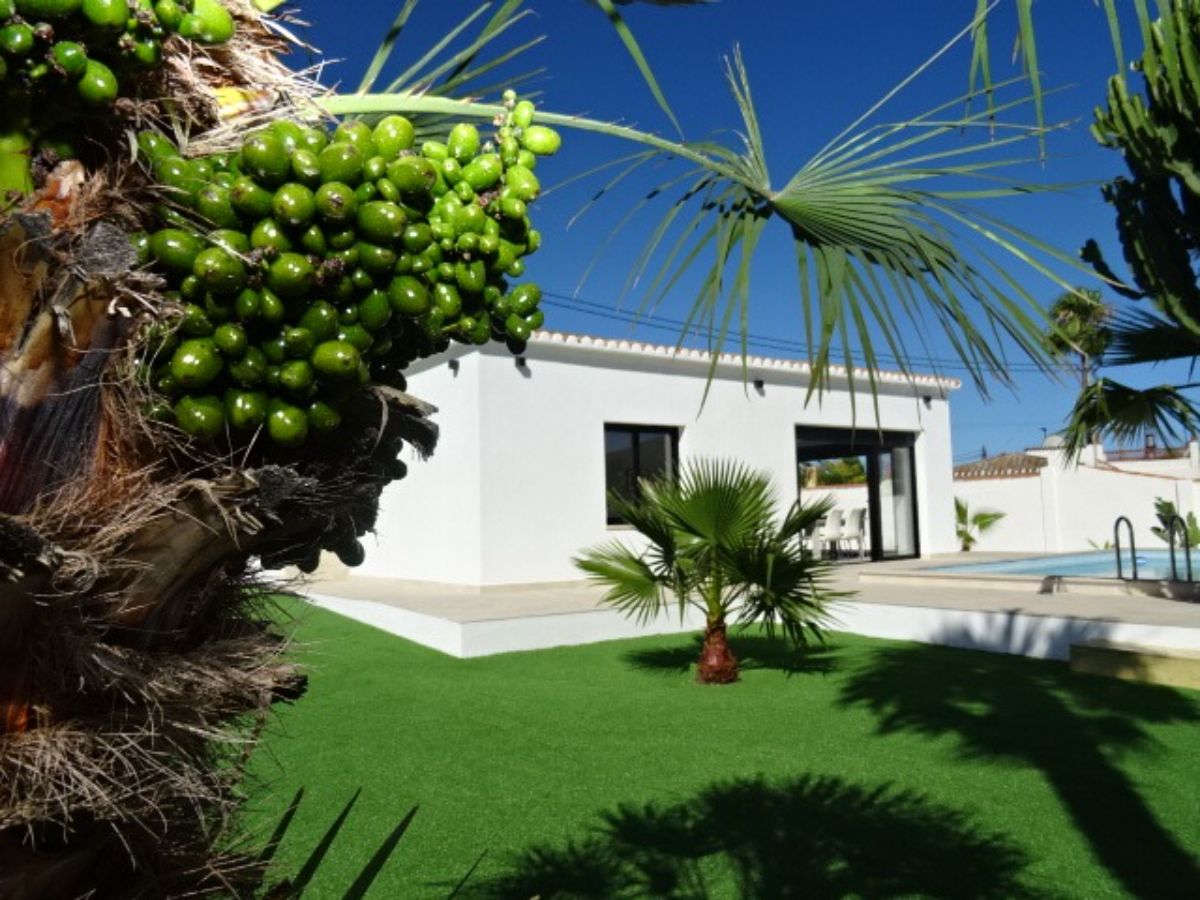 For sale of chalet in Alfaz del Pi