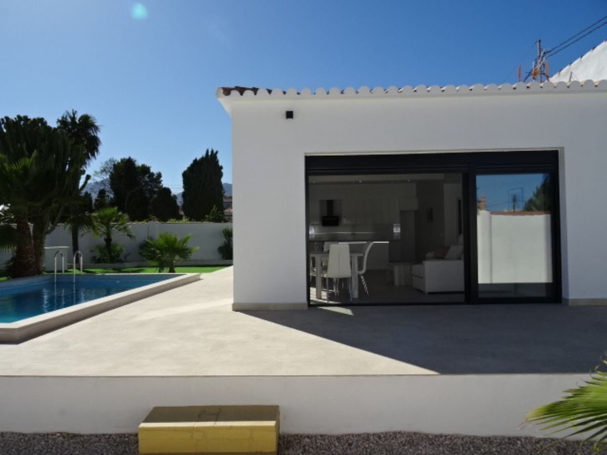 For sale of chalet in Alfaz del Pi