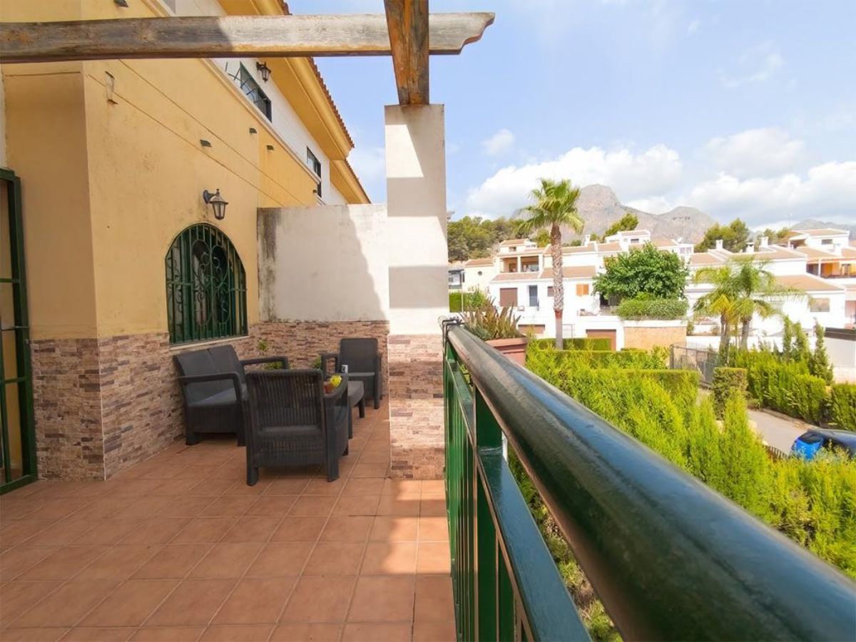 For sale of bungalow in La Nucia