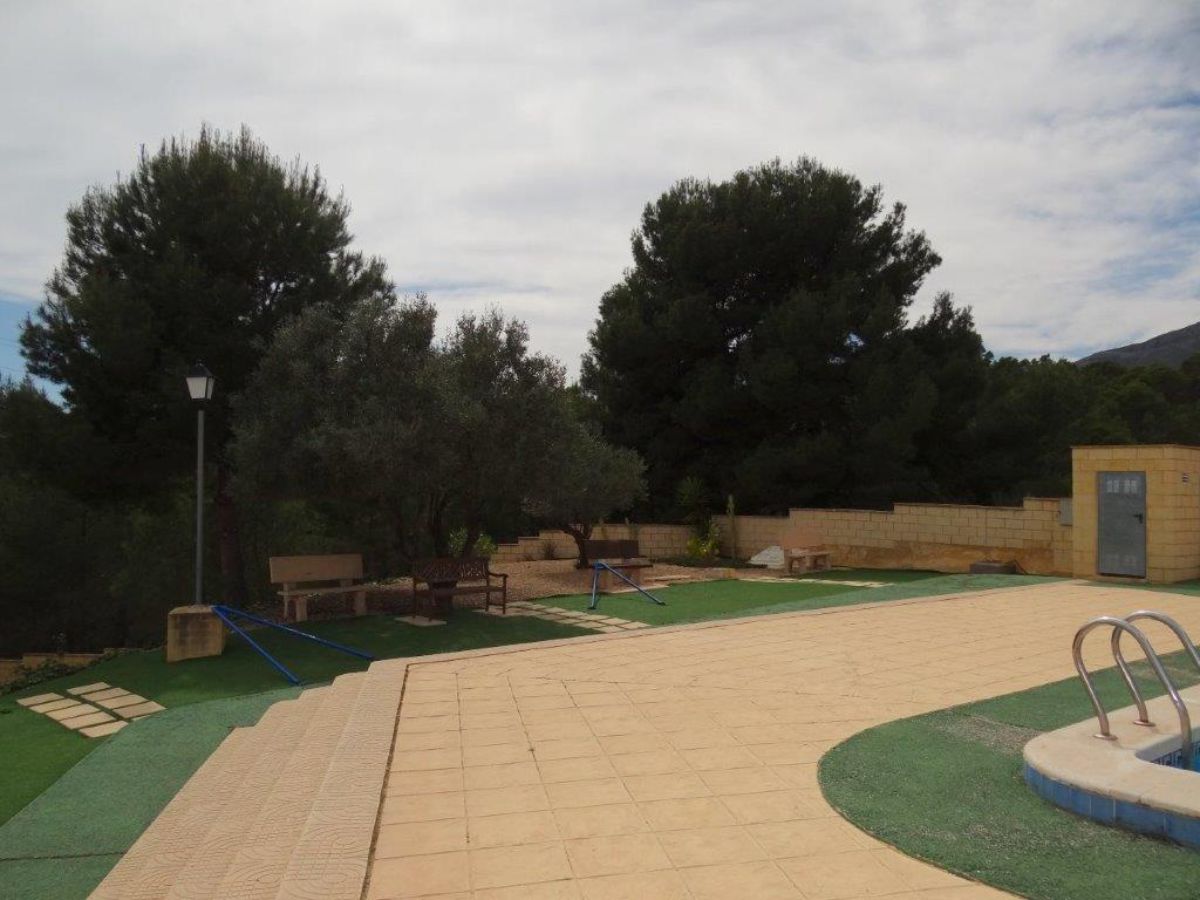 For sale of chalet in Polop