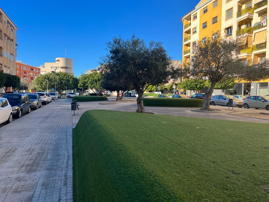 For sale of commercial in Villajoyosa