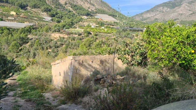For sale of land in Callosa d En Sarrià