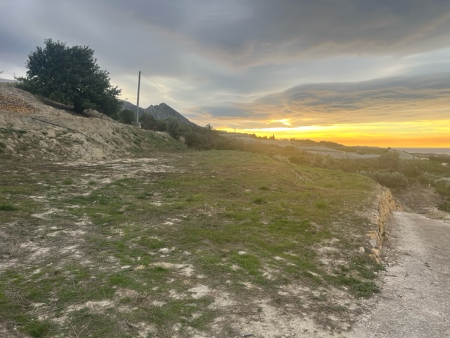 Venta de terreno en Callosa d En Sarrià