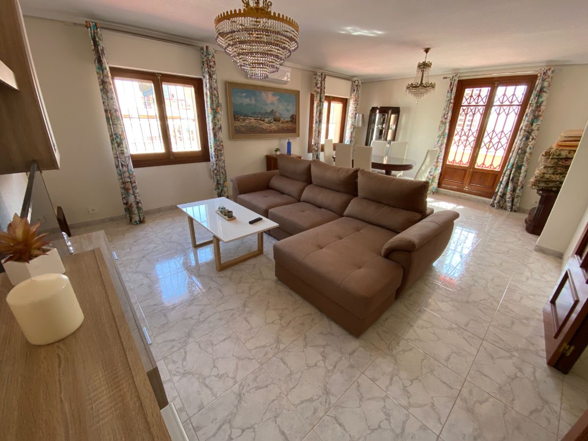 For sale of penthouse in Benidorm