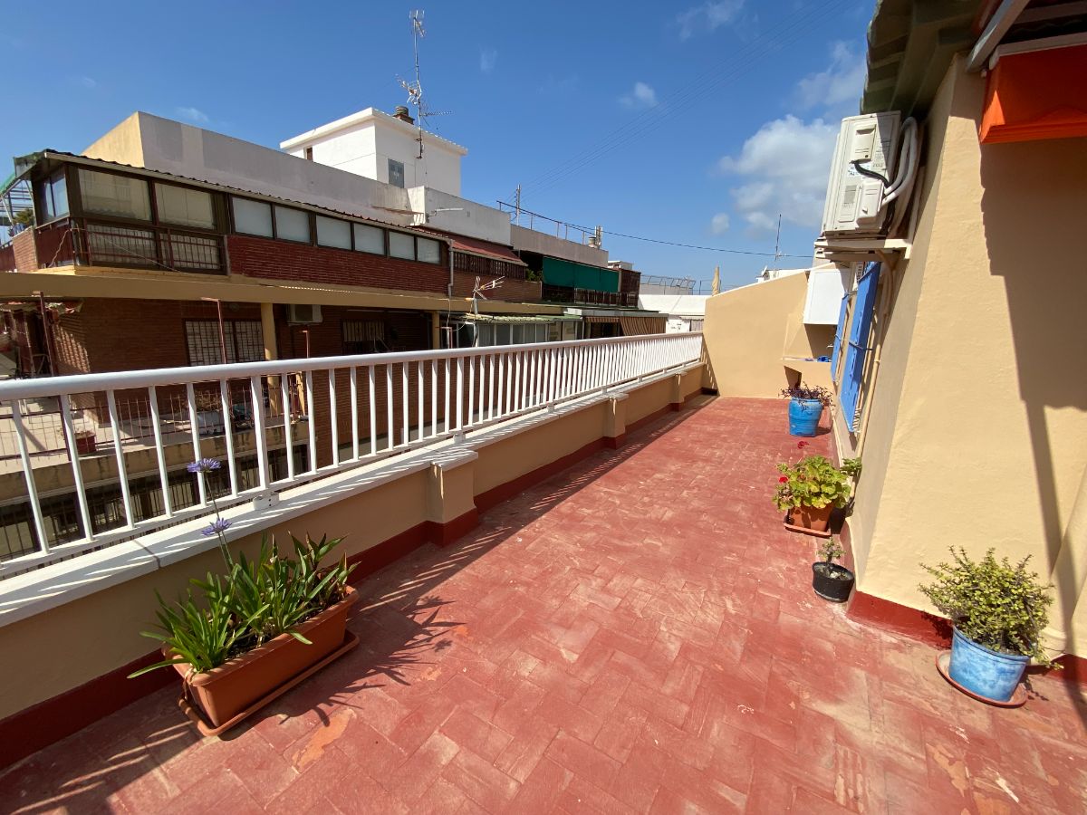 For sale of penthouse in Benidorm