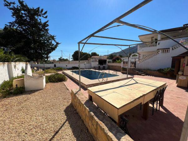 For sale of chalet in Alfaz del Pi