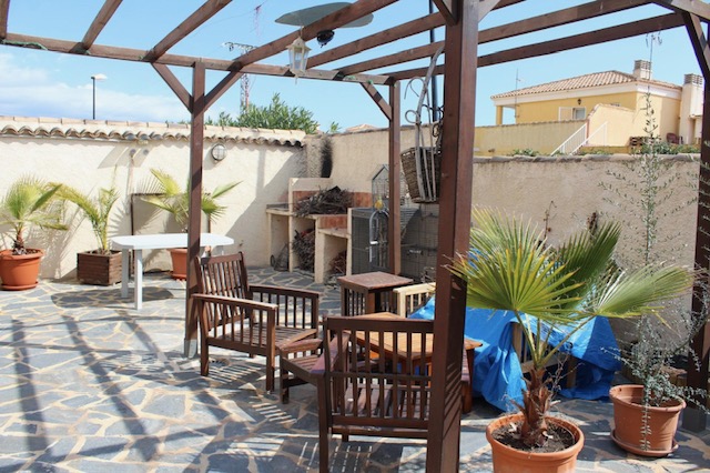 For sale of bungalow in La Nucia