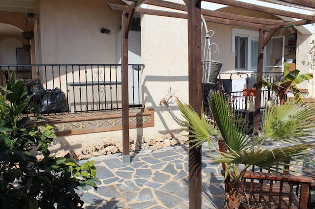 For sale of bungalow in La Nucia