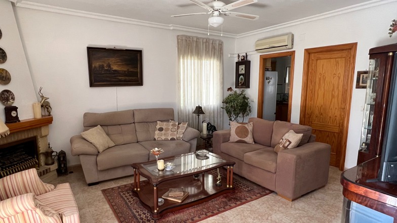 For sale of bungalow in Algorfa