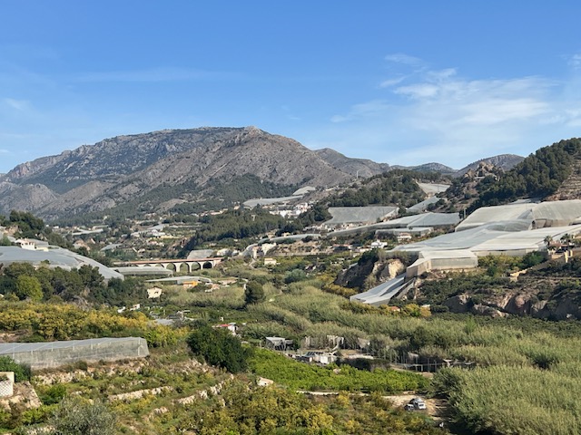 For sale of rural property in La Nucia